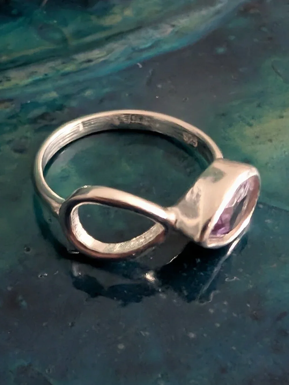 🆕 Sterling Silver Infinity Ring with Purple Amethyst Teardrop Stone Size 7 - Picture 2 of 10